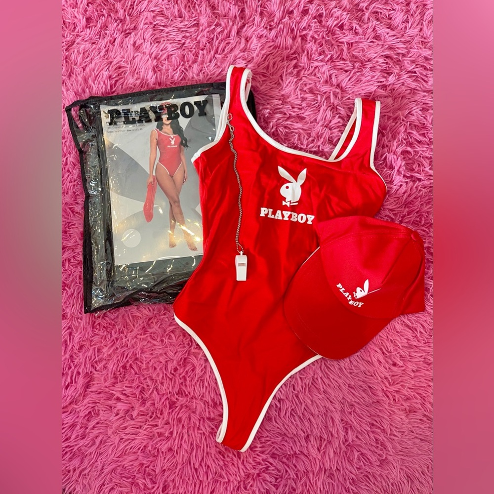 PLAYBOY ❤️ BAYWATCH - Picture 6 of 8
